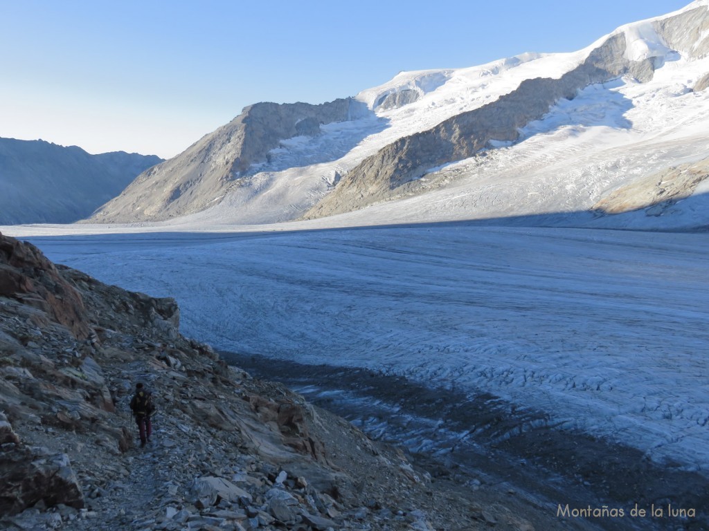 Bajando al Glaciar Fiesch